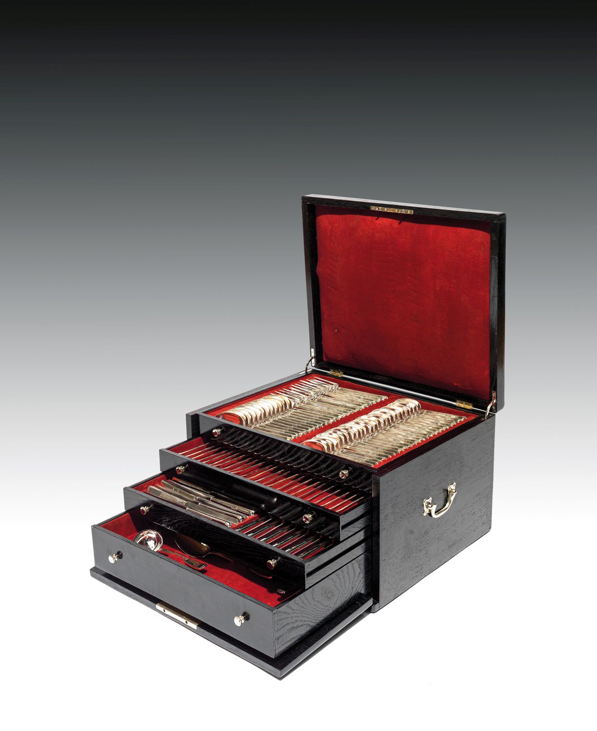 150-PIECE SET OF SILVER CUTLERY IN A CANTEEN