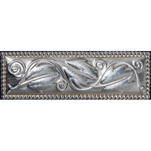 BROOCH