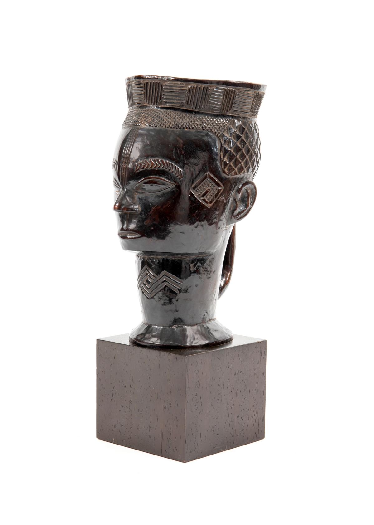 Kuba palm wine container