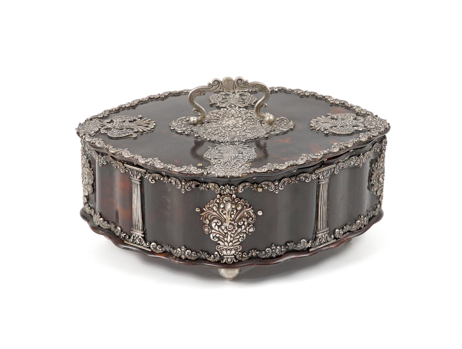 A Ceylonese betel or jewellery box
