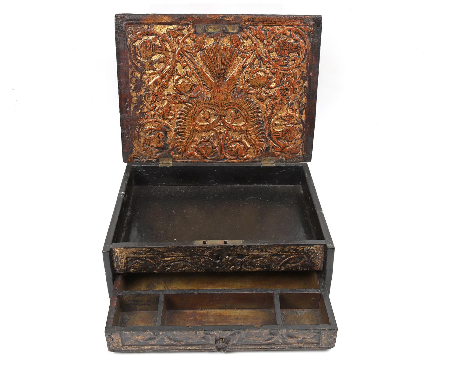 Duarte de Menezes writing chest