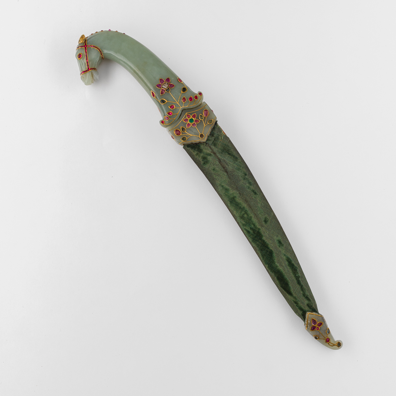 Mughal Dagger with Jade Horsehead Hilt | MasterArt